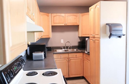 Nashville Hotel | Bright 1 BR 10 Mins to Nashville