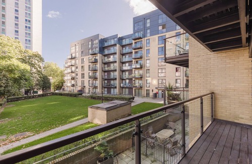 Prince's Apartment | Bright 1BD Flat Near Iconic London Landmarks