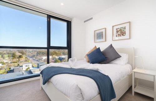 Turner Apartment | Bright 1BR Apartment with Stunning Views - Hosted by Canstay