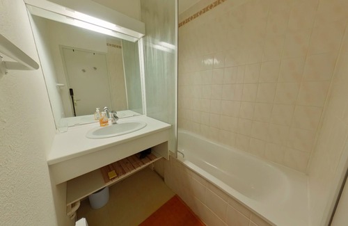 Les Rousses Apartment | Bright 2-room apartment with loggia in Les Rousses