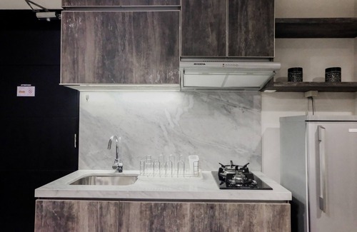 Tangerang Apartment | Bright 2BR Apartment at Paramount Skyline