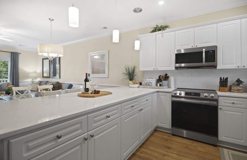 Central Myrtle Beach Condo | Bright 2BR Retreat w/King Bed, Pool & Golf Views