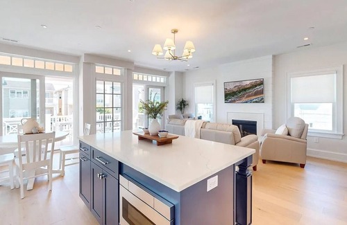 North End Condo | Bright 3-Bedroom Home in the Heart of Ocean City