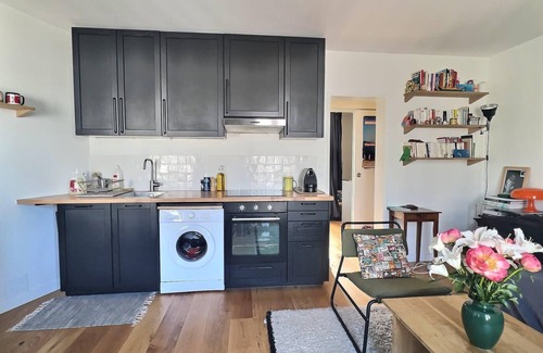 Quartier de la Roquette Apartment | Bright 34 m² ideally located in Paris