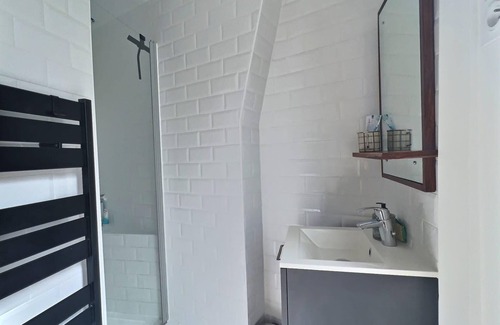 Quartier de la Roquette Apartment | Bright 34 m² ideally located in Paris
