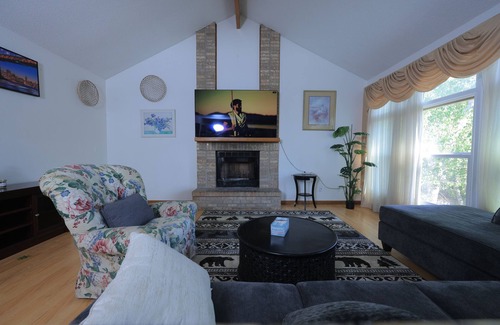 Aurora House | Bright 3BR Home with Office & Patio