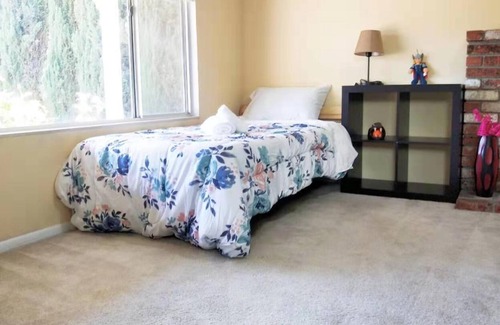 Union City House | 💗Bright💗4B2B💗SFH💗AC💗 ctral location💗Silicon