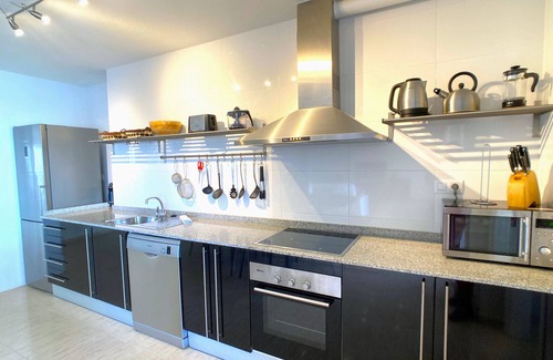 San Javier Apartment | Bright and spacious apartment in Tomás Maestre