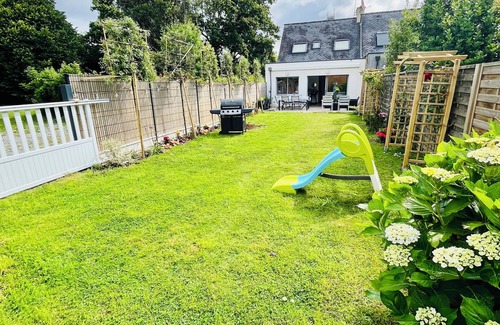 Beg-Meil House | Bright and Airy Beach House Steps Away from the Shore