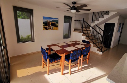 Managua House | Bright and clean townhouse in private neighborhood