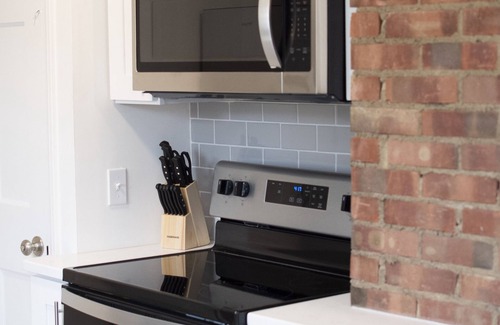Parma Heights House | Bright and Cozy Parma Heights Home