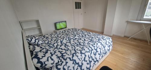 Berg House | Bright and cozy room close to airport moyen