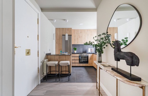 Moncloa - Arguelles Apartment | Bright and elegant apartment in Argüelles