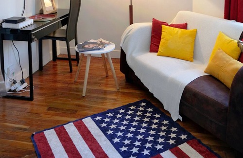 Silly-Gallieni Apartment | Bright and cozy 1 bedroom last floor, 6 minutes walking to MRT Billancourt