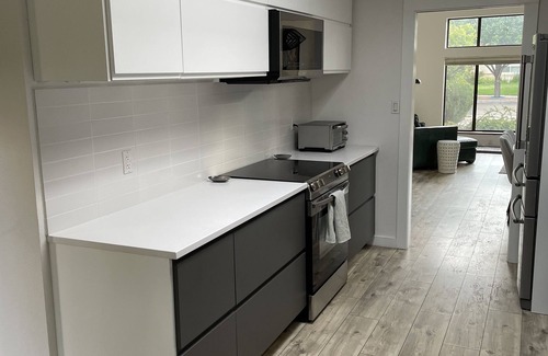Northeast Heights House | Bright and modern 3-bedroom home in the Albuquerque NE Heights