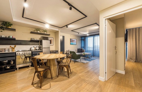 Schotsche Kloof Apartment | Bright and Modern Bo Kaap Escape