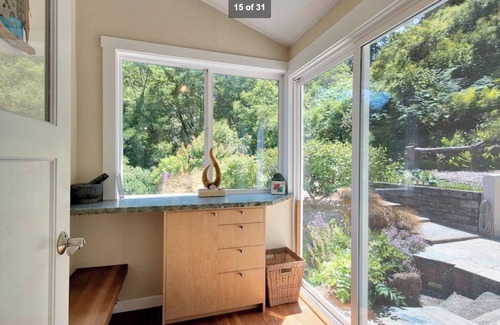 Point Reyes Station House | Bright and quiet 2-bed home next to the Point Reyes National Seashore.