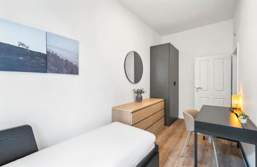 Meidling Apartment | Bright and Quiet Apartments, Just 10 Minutes to U4, U6 and Schönbrunn Palace
