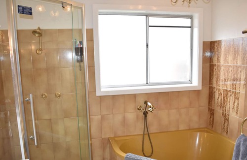 Bentleigh East House | Bright and spacious family home in Bentleigh East