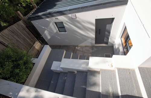 Scott Estate House | Bright and spacious home with private pool