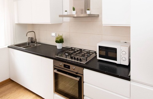 San Giovanni Apartment | Bright and welcoming two bedrooms apartment a stone's throw from the Colosseum