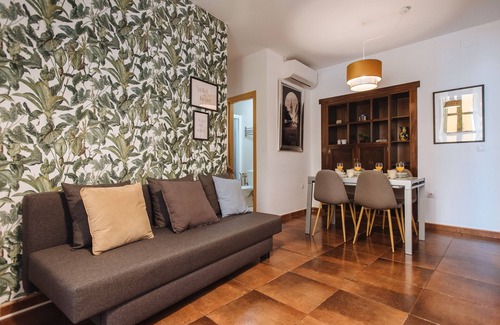 San Bartolome Apartment | Bright Apartment at Santa Cruz 6 people Parking Optional