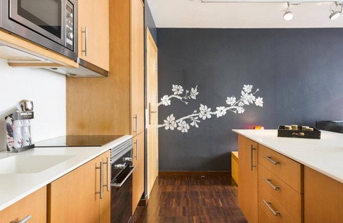 Sant Gervasi Apartment | Bright apartment for 4 in city center with Balcony