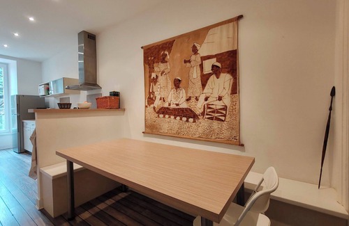 Saint-Lunaire Apartment | Bright apartment with private beach access