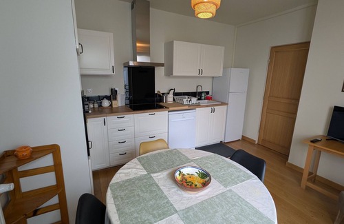 Montargis Apartment | Bright apartment in central Montargis with canal view