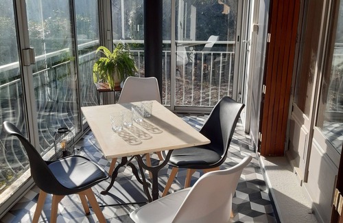 Seynod House | Bright apartment in house with garden "les pics-verts"