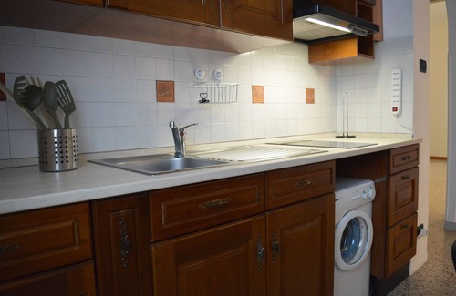 Candiolo Apartment | Bright apartment in the town center, very close to services, shops