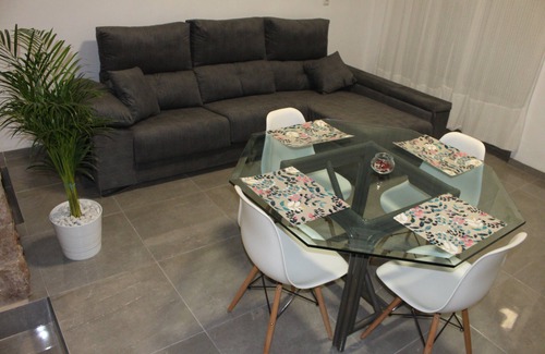 El Cabanyal Apartment | Bright Apartment near the BEACH and PORT with ALTILLO/LOFT