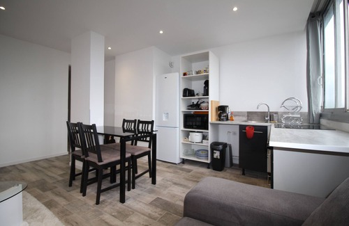 Quartier de la Maison-Blanche Apartment | BRIGHT APARTMENT WITH SUPERB VIEW