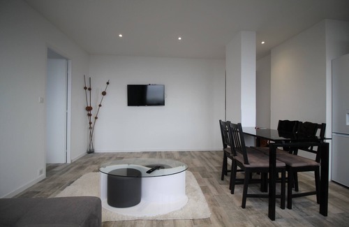 Quartier de la Maison-Blanche Apartment | BRIGHT APARTMENT WITH SUPERB VIEW