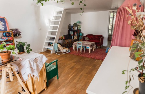 Belleville Apartment | Bright atypical duplex in Menilmontant