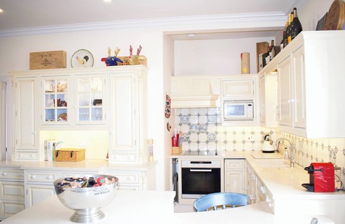 Ellemford Apartment | Bright & Beautiful 3-bed Home in Murrayfield, Edin