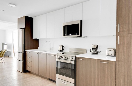 Central Square Apartment | Bright Central Square 1BR w/Gym, W/D & Roof, near T, by Blueground