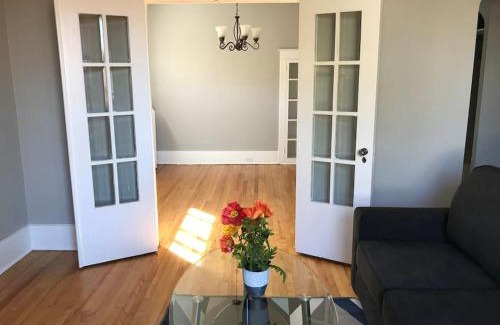 Centretown Apartment | Bright, Clean, Private. In the Heart of Downtown! Parking, Wi-Fi and Netflix included