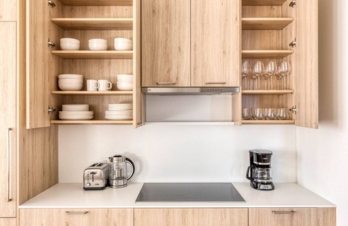 Clinton Hill Apartment | Bright Clinton Hill 3BR w/W/D, Gym & Pool, nr BAM, by Blueground