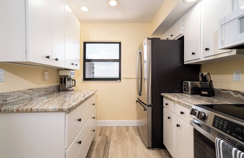 Fort Pierce Shores Condo | Bright coastal-boho 2 bed/2 bath Oceanfront Oasis in pristine Hutchinson Island