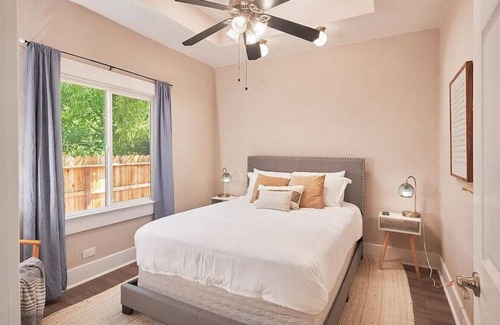 Tower District House | Bright & Cozy 2HOMES Best Tower District Location