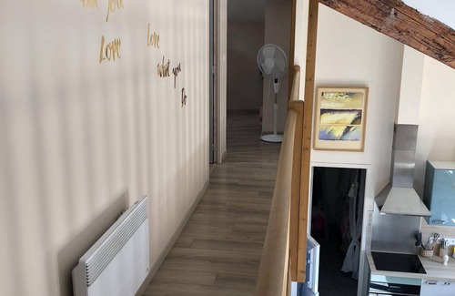 Serignan Apartment | Bright, cozy, air-conditioned, family Apt. 80M2, 3 bedrooms, private garage