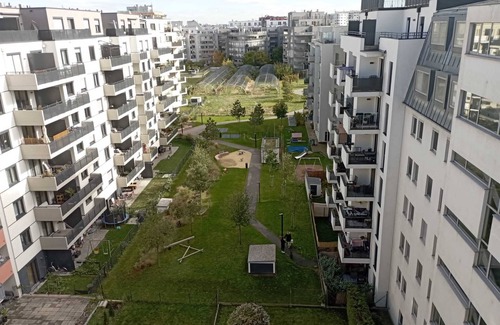 Donaustadt Apartment | Bright Cozy Home Entire Place Close to Metro U1,u6