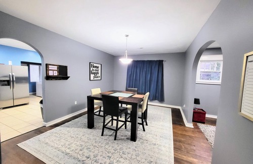 Crestline Heights House | Bright & Cozy, near downtown & hiking trails