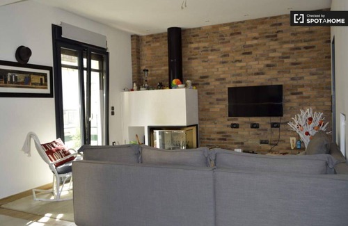 Kinosargous Apartment | Bright Cozy vintage apartment