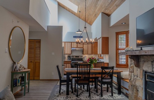 Whistler Creekside Condo | Bright Creekside 2BR-Walk to Creekside Gondola, Fireplace & Free Parking.