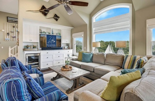 Duck House | Bright Dreams Ahead | 1,350 ft to the beach | Private Pool and Hot Tub