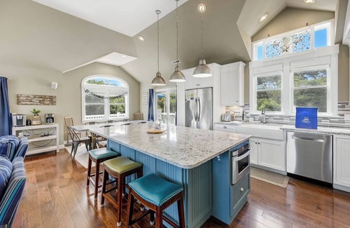 Duck House | Bright Dreams Ahead | 1,350 ft to the beach | Private Pool and Hot Tub