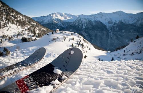 Albiez-le-Vieux Apartment | Bright Duplex in Albiez-Montrond - 2 Bedrooms Close to the Slopes