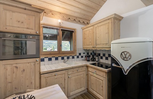 Meribel Village Apartment | Bright Duplex with Ski-In/Ski-Out Access, Pool & Spa